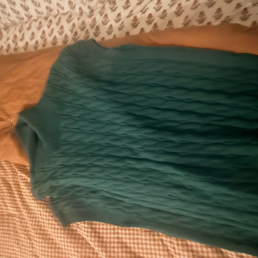 Teal Cable Knit Sleeveless Sweater Vest